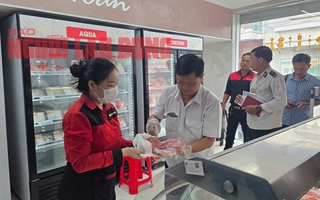 Cục trưởng Chăn nuôi và Thú y nói gì về vụ cửa hàng của C.P. Việt Nam bị tố bán heo bệnh?
