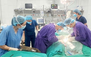 Người đàn ông 40 tuổi ngừng tim sau khi đi bơi