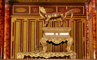 Review and strenghthen protection of national treasures