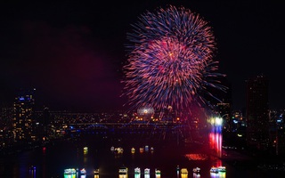 Da Nang Int'l Fireworks Festival: Impressive opening night performances revealed
