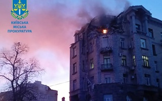 Giao trtỷ lệ kèo nhà cáih dữ dội, Kiev bị tấn công, biên giới Nga nổ lớn