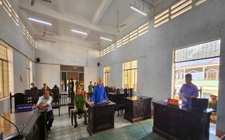 Tuyên phạt bị cáo phá hoại chính sách đoàn kết