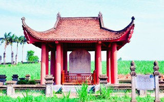 Lăng mộ vua Lê Túc Tông có dấu hiệu bị xâm phạm tìm cổ vật