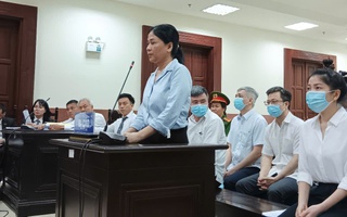 Khi hào quang tắt trước vành móng ngựa