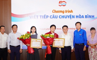 Ca khúc cách mạng hút người nghe