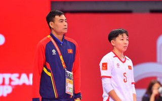 HLV tuyển futsal nữ Việt Nam nói gì khi có vé vào tứ kết sớm 1 vòng?