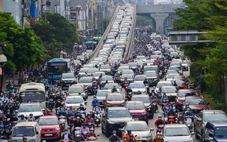 Bộ Công an đề xuất bỏ quy định không lái xe ô tô quá 48 giờ mỗi tuần