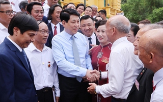 Cần đặc biệt quan tâm bảo tồn làng nghề
