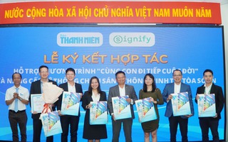 Báo Thanh Niên ký kết hợp tác với Signify Việt Nam đồng hành chương trình“Cùng con đi tiếp cuộc đời"