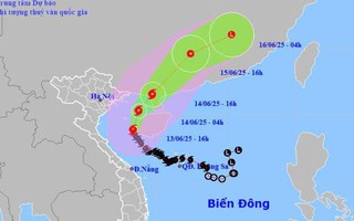 Bão số 1 giật cấp 14 trên vịnh Bắc Bộ, miền Trung tiếp tục mưa lớn