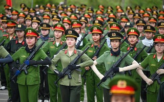 Phó Thủ tướng: Khẩn trương ban hành Đề án diễu binh, diễu hành trong tháng 6-2025