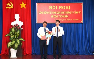 Tỉnh Tây Ninh trao quyết định điều động cán bộ