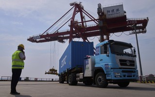 Căng thẳng thương mại vẫn chưa hạ nhiệt