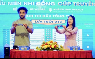Cầu thủ nhí vỡ òa khi gặp thần tượng Nguyễn Xuân Son tại Cúp Truyền hình BRT 2025