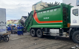 Giá rác tăng, người thu gom chờ phường thông báo đến hộ dân