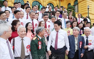 Chủ tịch nước Lương Cường gặp mặt tuyên dương người làm báo tiêu biểu toàn quốc