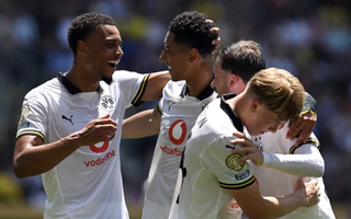 Mamelodi Sundowns ngược dòng bất thành, Dortmund thắng trận cầu 7 bàn