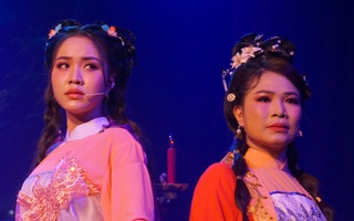 "Gánh cỏ sông Hàn", vệt sáng mới cho cải lương xã hội hóa