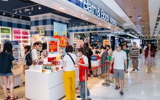 Hiện tượng mua sắm Vincom Red Sale “khuấy đảo” thị trường bán lẻ mùa hè 2025