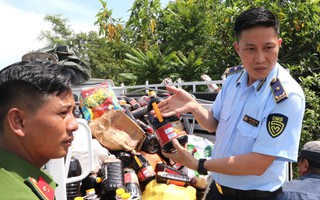 Công an Quảng Nam xác định người thuê đổ cả ngàn chai nước mắm