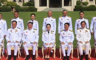 Thủ tướng Thái Lan nhắm vào tội phạm trực tuyến ở Campuchia