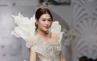 Đoàn Thiên Ân xinh đẹp trong váy cưới