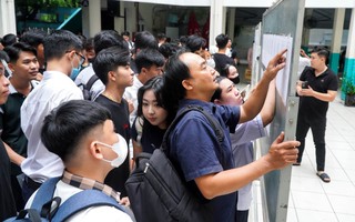 Thi tốt nghiệp THPT 2025: Khát vọng của những thí sinh lớn tuổi