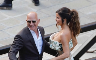 Những điều đặc biệt trong “đám cưới thế kỷ” của ông trùm Amazon Jeff Bezos