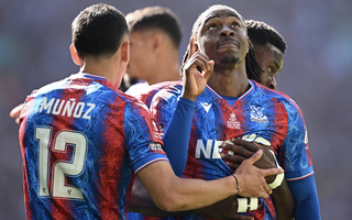 Vô địch FA Cup, Crystal Palace vẫn có nguy cơ không được dự Europa League