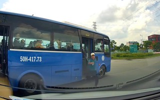 Bị phản ánh tạt đầu ô tô, tài xế xe buýt ở TP HCM bị đình chỉ