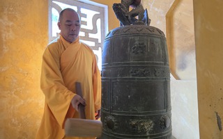 Vang vọng tiếng chuông trống bát nhã trong ngày trọng đại của đất nước