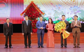 Bà Hồ Thị Thu Hằng làm Chủ nhiệm Ủy ban Kiểm tra Tỉnh ủy Quảng Trị (mới)
