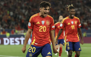 Yamal tỏa sáng trong "đại tiệc" 9 bàn, Tây Ban Nha thắng Pháp bán kết Nations League