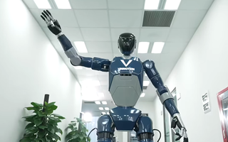 Cận cảnh robot của Vingroup khiến nhiều người ngạc nhiên