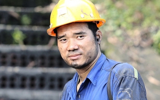 Một thợ lò được phong tặng danh hiệu Anh hùng Lao động