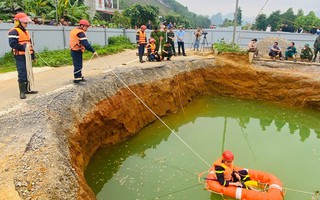 Liên tiếp xuất hiện "hố tử thần" ở Bắc Kạn, chuyên gia khuyến cáo gì?