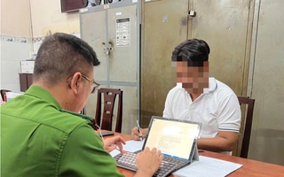 Thông tin mới vụ người đàn ông chặn xe, đập phá ô tô trên đường ở TP HCM