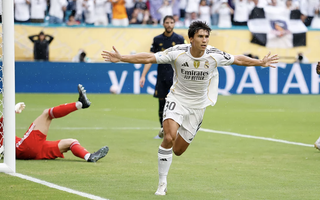 Thắng nhẹ nhàng Juventus, Real Madrid giành vé tứ kết FIFA Club World Cup