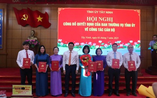 Sau hợp nhất, tỉnh Tây Ninh mới công bố nhiều quyết định về cán bộ