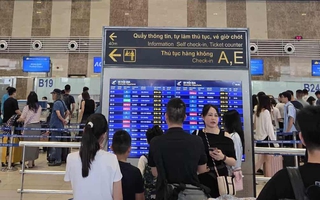 Chuyến bay bị chậm, hủy tăng cao trong tháng 6 cao điểm hè