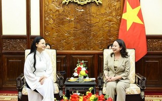 Nữ phi hành gia gốc Việt Amanda Nguyễn chia sẻ về cảm xúc ngắm Trái đất từ khoảng không vũ trụ