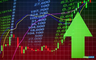 Chứng khoán lập đỉnh lịch sử, tài sản tỉ phú Việt tăng vọt