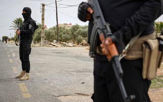 Đụng độ ác liệt ở Syria, hơn 100 người thương vong