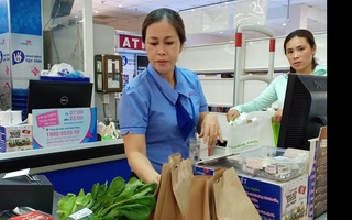 Hà Nội sẽ cấm đồ nhựa dùng một lần thế nào?