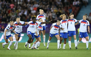 Euro 2025: Ngược dòng ngoạn mục, tuyển nữ Anh thắng nghẹt thở Thụy Điển ở tứ kết