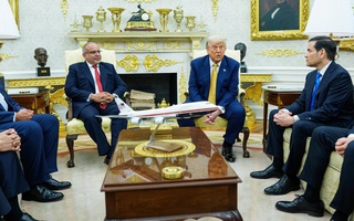 Động thái mới nhất của Tổng thống Donald Trump về thuế quan