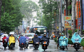 Thời tiết TP HCM hôm nay, 19-7: Nắng nhẹ, mưa về chiều tối