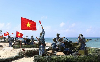 Trường Sa chuyển mình