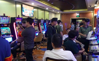 Vụ đánh bạc 107 triệu USD tại khách sạn Pullman: Yêu cầu 4 bị can bỏ trốn ra đầu thú