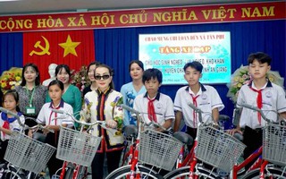 Nghệ sĩ Kim Loan, người gieo yêu thương và gìn giữ hồn văn hóa Việt